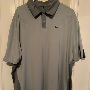 Tiger Woods Polo 2xl